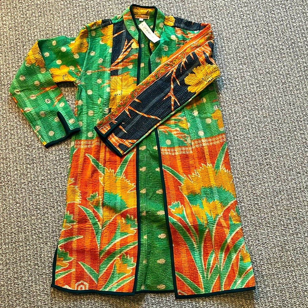 Multicolored, flower patterned mid-lengthy kantha jacket